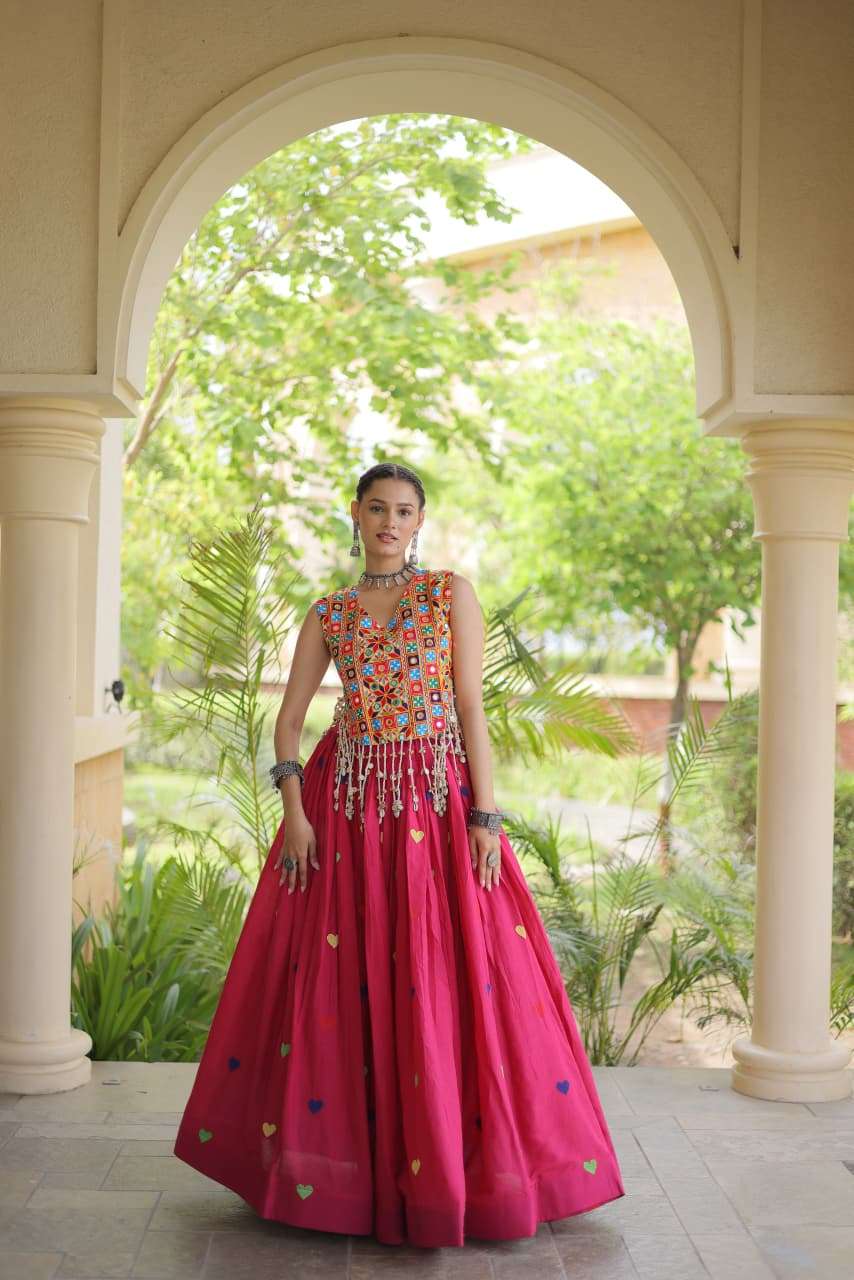 NAVRATRI FESTIVE VIBE WITH THIS NEW COLLECTION COTTON LEHENGA CHOLI WHOLESALE IN SURAT 7181 NAVRATRI FESTIVE VIBE WITH THIS NEW COLLECTION COTTON LEHENGA CHOLI WHOLESALE IN SURAT 7181