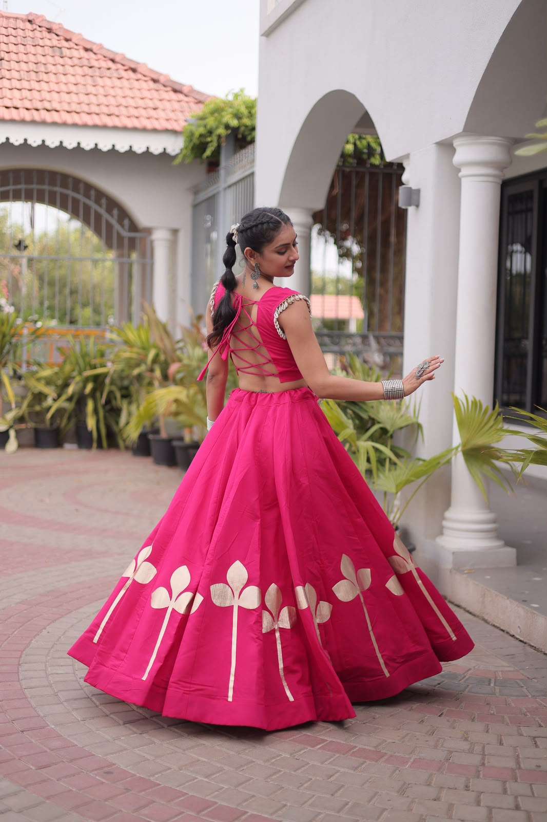 Roman Silk fabric Navratri wear Festive vibes Are traditional and spiritual Lehenga choli wholesale in surat 7174 Roman Silk fabric Navratri wear Festive vibes Are traditional and spiritual Lehenga choli wholesale in surat 7174