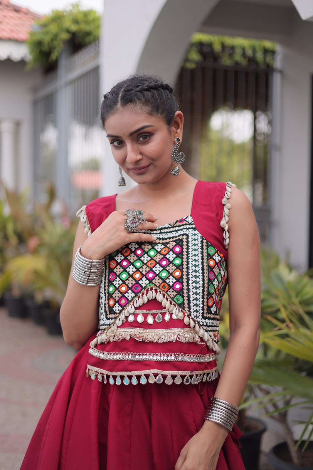 Roman Silk fabric Navratri wear Festive vibes Are traditional and spiritual Lehenga choli wholesale in surat 7174 Roman Silk fabric Navratri wear Festive vibes Are traditional and spiritual Lehenga choli wholesale in surat 7174