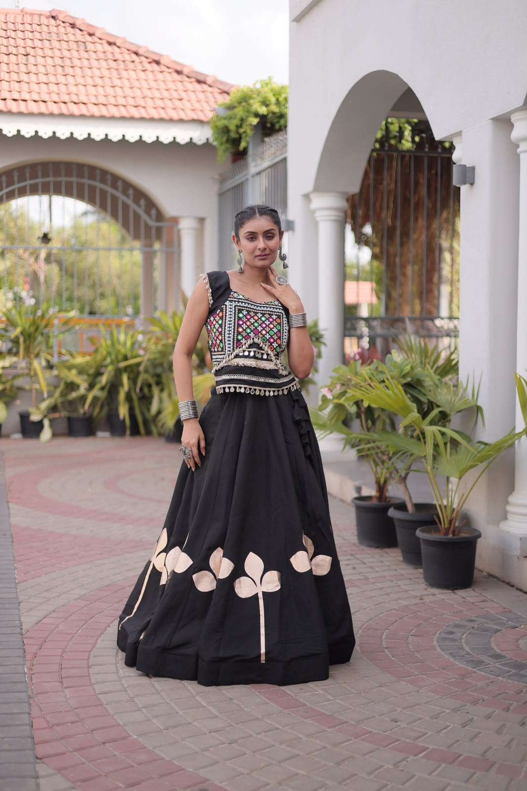 Roman Silk fabric Navratri wear Festive vibes Are traditional and spiritual Lehenga choli wholesale in surat 7174 Roman Silk fabric Navratri wear Festive vibes Are traditional and spiritual Lehenga choli wholesale in surat 7174