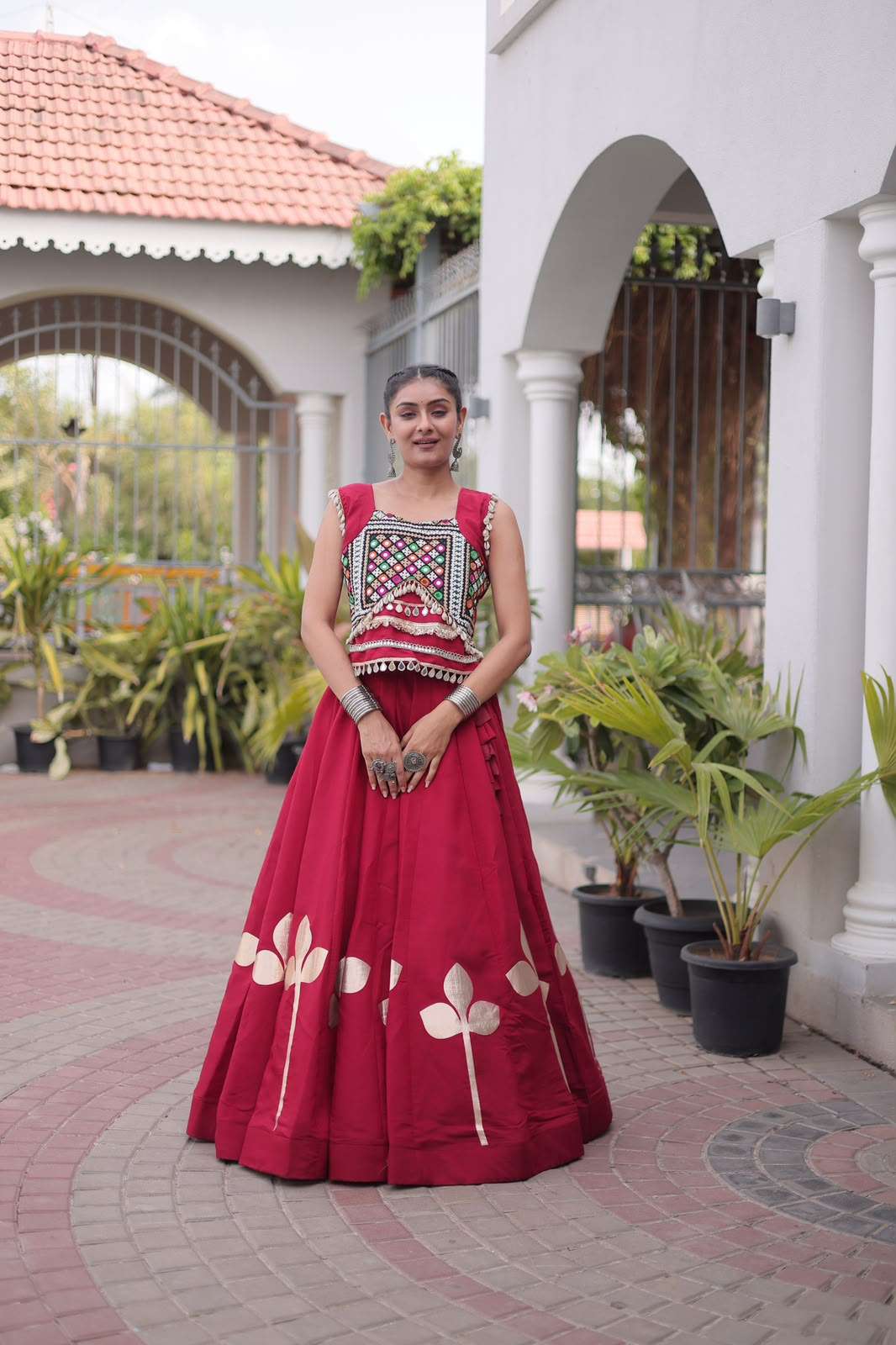Roman Silk fabric Navratri wear Festive vibes Are traditional and spiritual Lehenga choli wholesale in surat 7174 Roman Silk fabric Navratri wear Festive vibes Are traditional and spiritual Lehenga choli wholesale in surat 7174