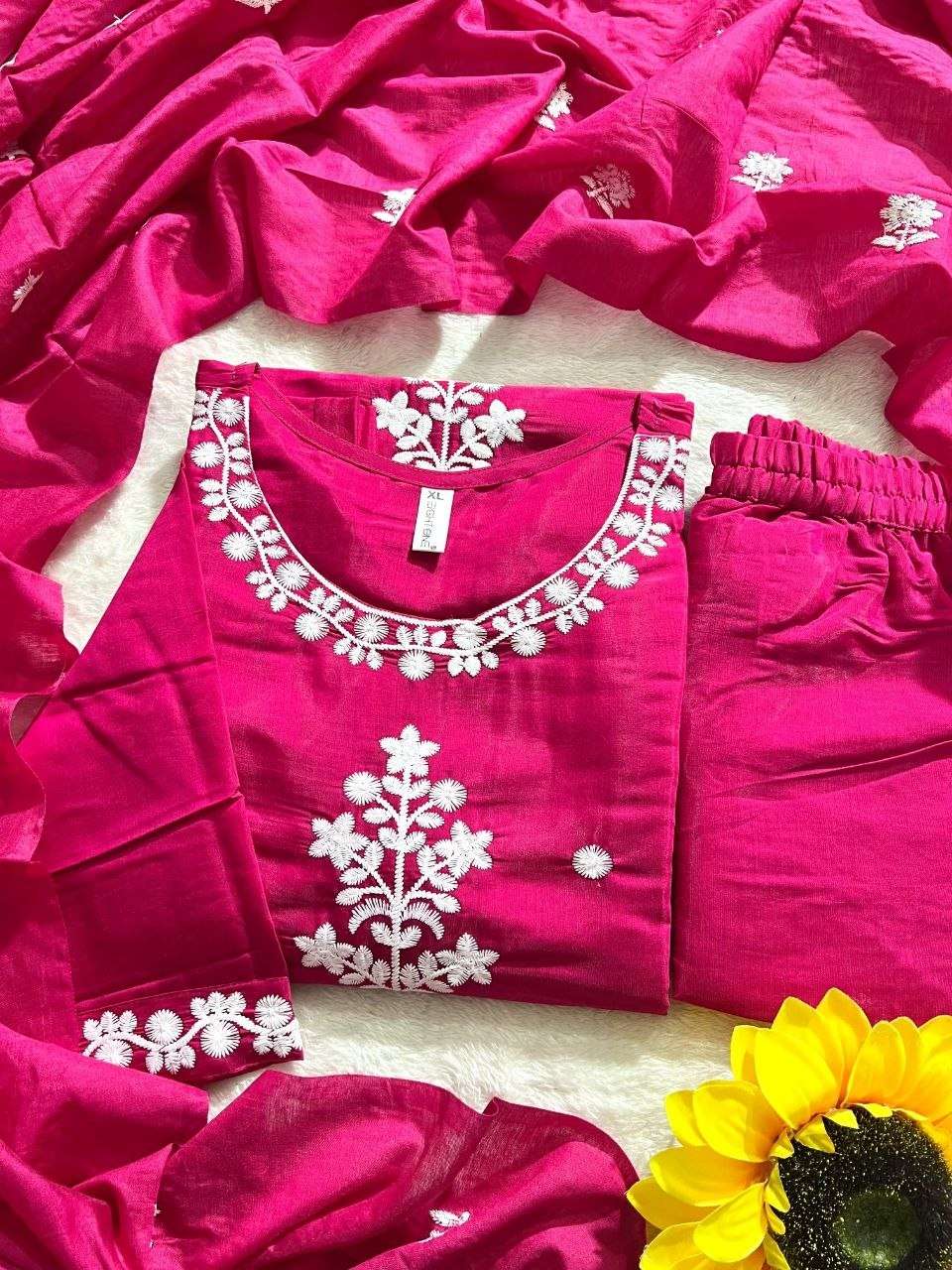 BOUTIQUE SILK QUALITY DESIGNER PINK KURTI PANT DUPATTA WHOLESALE RANG BOUTIQUE SILK QUALITY DESIGNER PINK KURTI PANT DUPATTA WHOLESALE RANG
