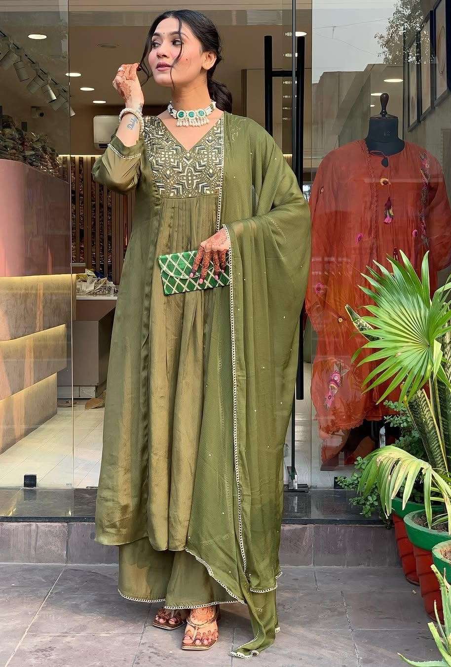 MEHNDI