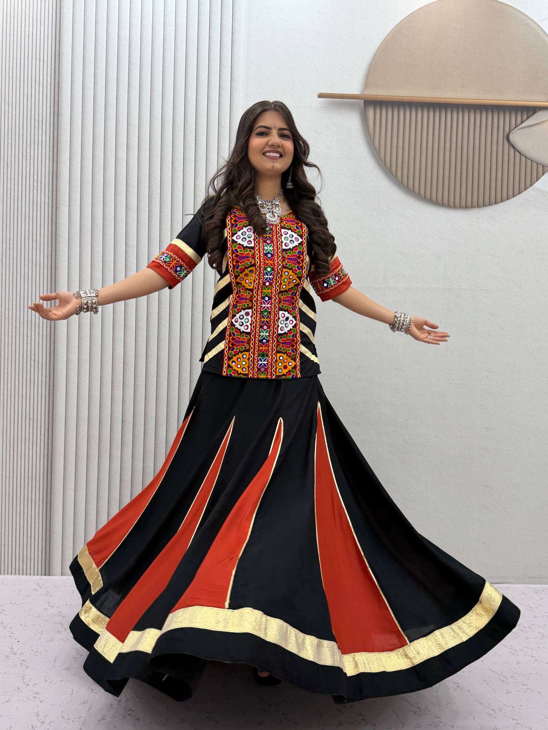 Dandiya