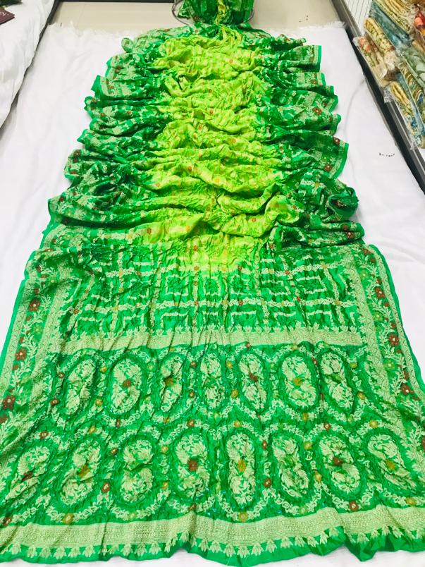 Gadhwal Special Latest Traditional Bandhani Printed Gadhwal Silk Sarees ...