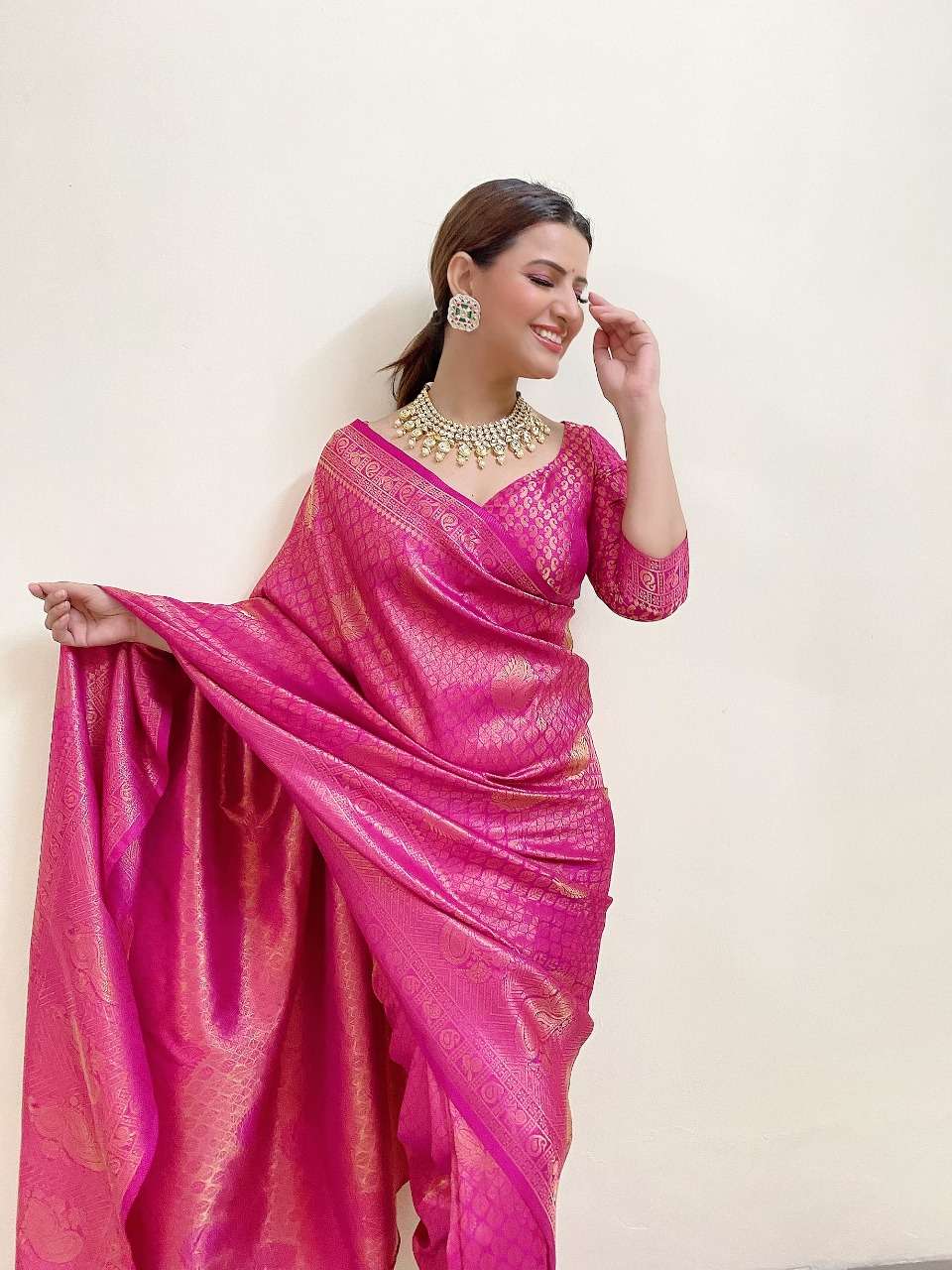 Nayani Traditional silk pink saree collection
