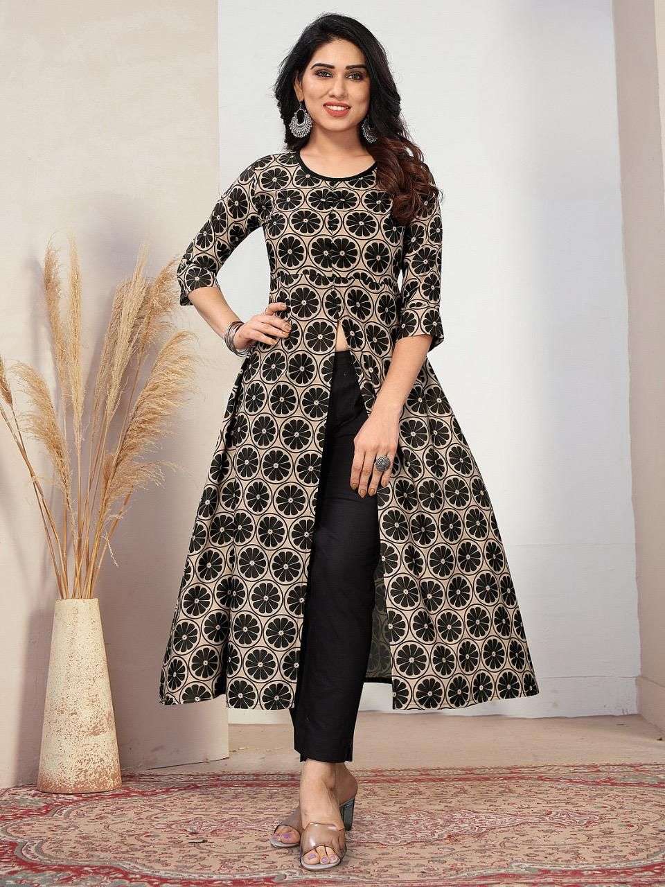  Kurti