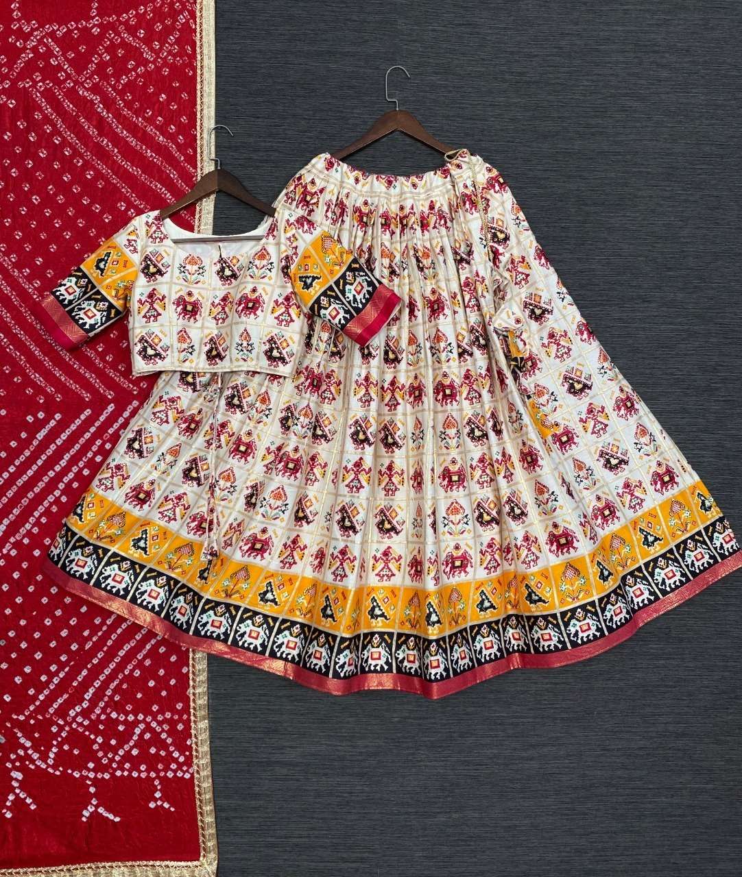 Traditional Aesthetic With This Lehenga Choli. Specially Designed To ...